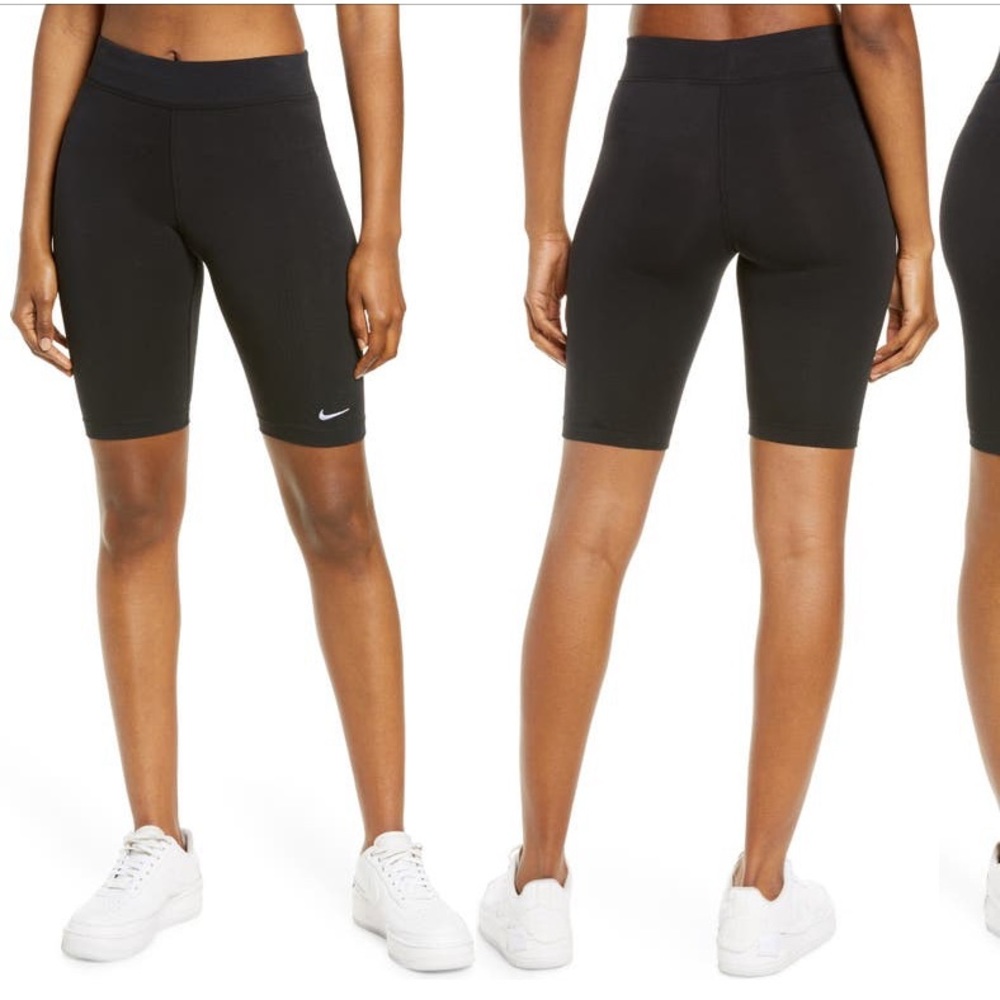 Nike Essential Biker Shorts in Black XS